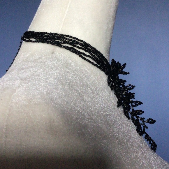Stunning Black Beaded Vine Choker Necklace - Picture 4 of 12